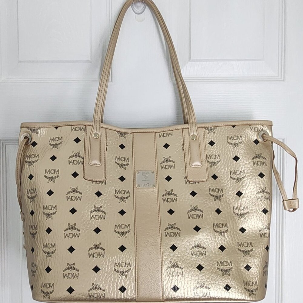 MCM Liz Medium Reversible Tote Berlin Gold